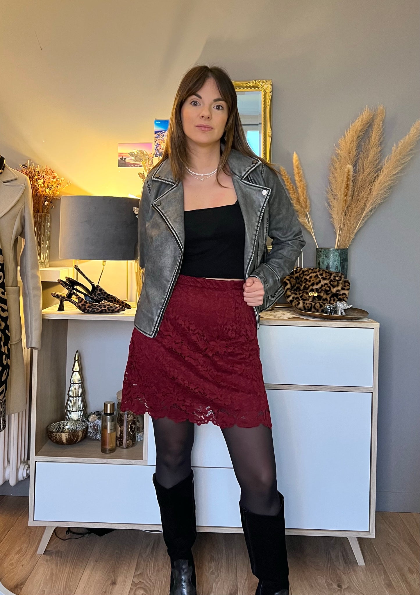 Jupe courte dentelle Sephora